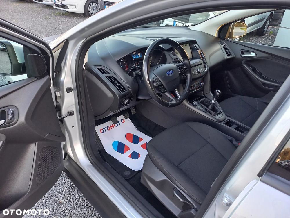 Ford Focus 1.0 EcoBoost Edition - 13