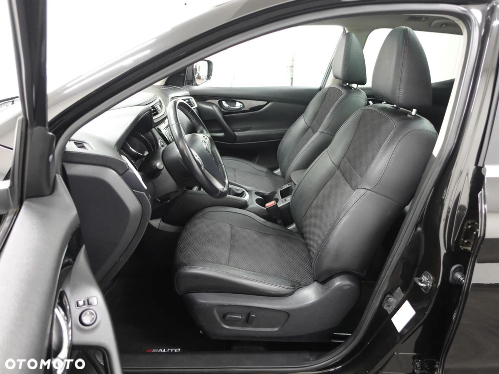 Nissan Qashqai 1.6 dCi DPF Start/Stop tekna - 18