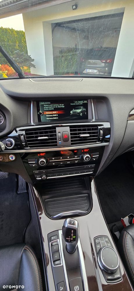 BMW X4 xDrive20i - 11