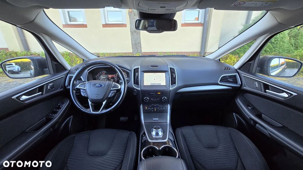 Ford S-Max 2.0 EcoBlue Titanium - 15