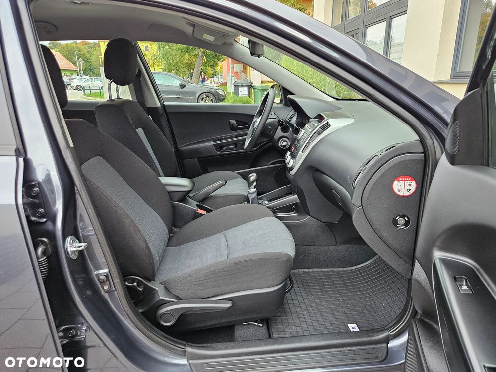 Kia Ceed 1.4 CVVT EX - 11