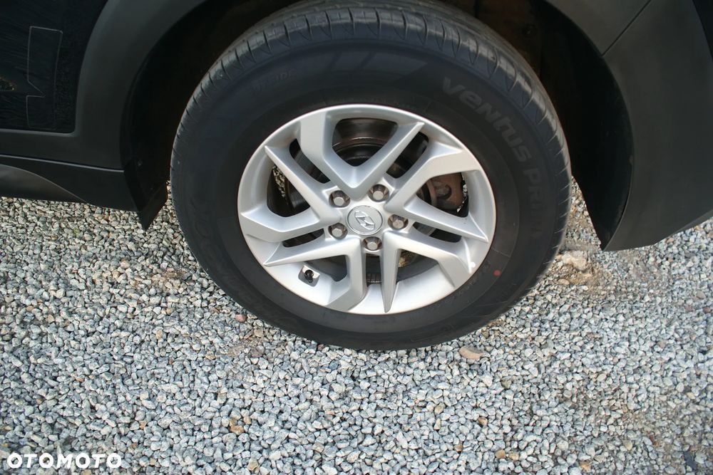 Hyundai Tucson 1.6 GDi 2WD Pure - 23