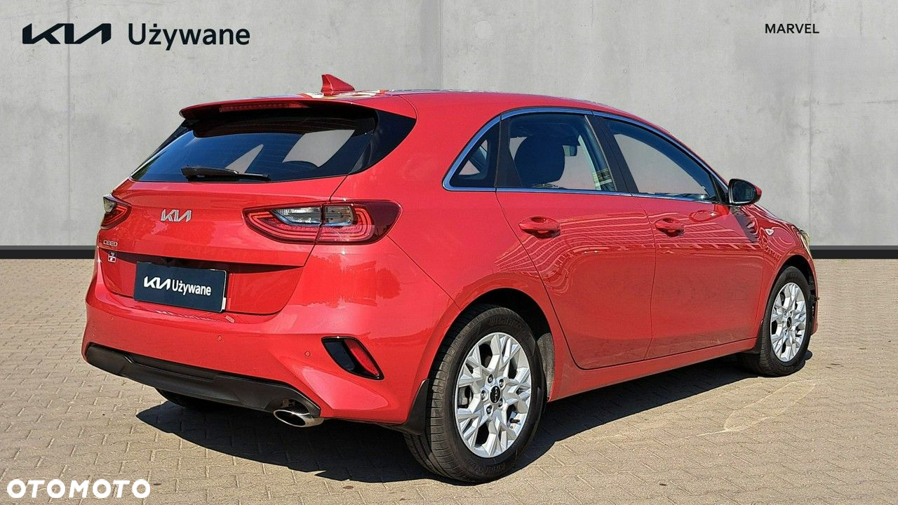 Kia Ceed - 5