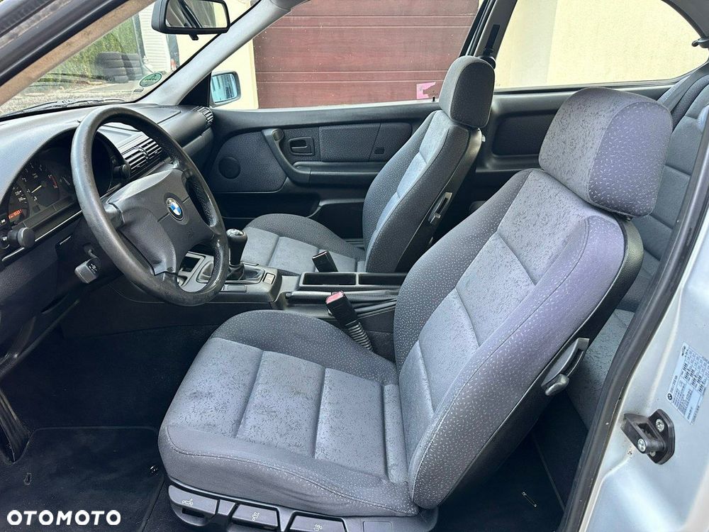 BMW Seria 3 316i - 9