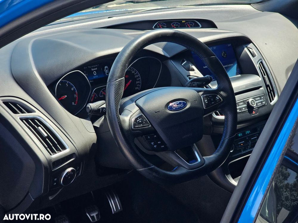 Ford Focus 2.3 EcoBoost S&S Allrad RS Blue & Black - 8