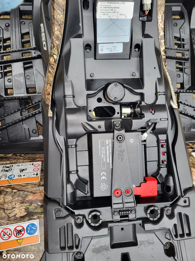 Can-Am Outlander Max - 6