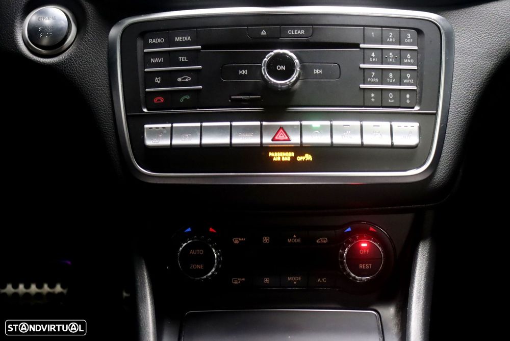 Mercedes-Benz GLA 250 4Matic Style - 16