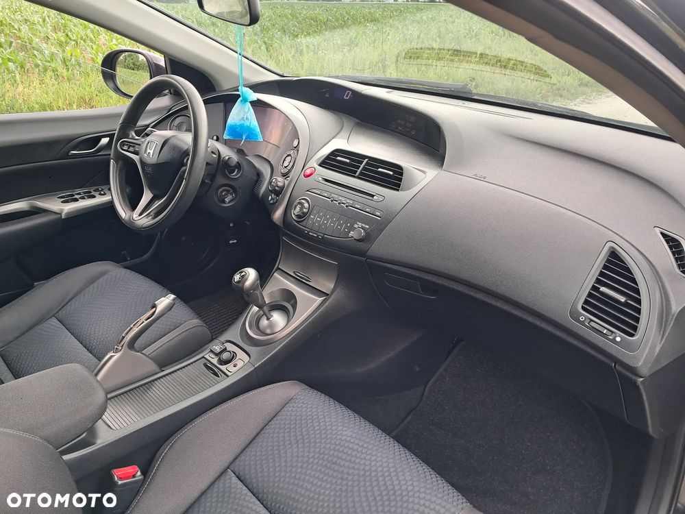 Honda Civic 1.4 i-VTEC - 13
