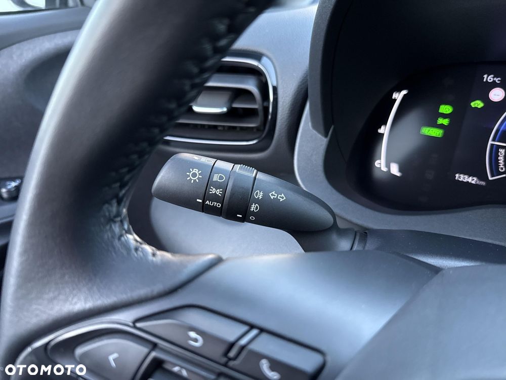 Toyota Yaris Cross Hybrid 1.5 Style - 24