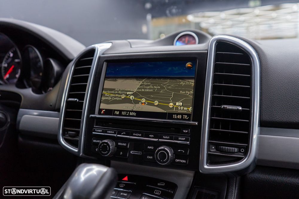 Porsche Cayenne - 28