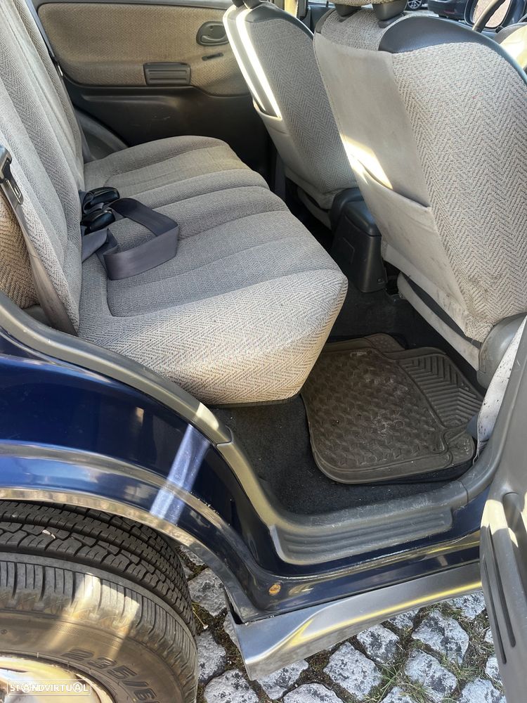 Suzuki Grand Vitara Metal Top 2.0 TDi - 9