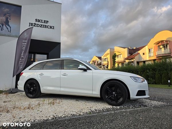 Audi A4 Avant 35 TDI S tronic - 2