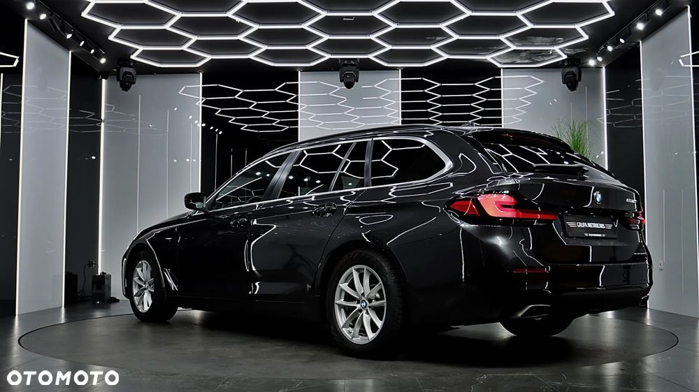 BMW Seria 5 530d Touring Luxury Line - 5