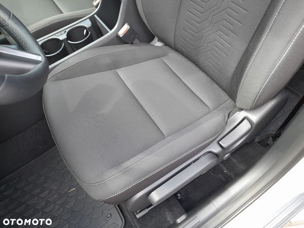 Hyundai Kona 1.6 GDI Hybrid Executive DCT - 12