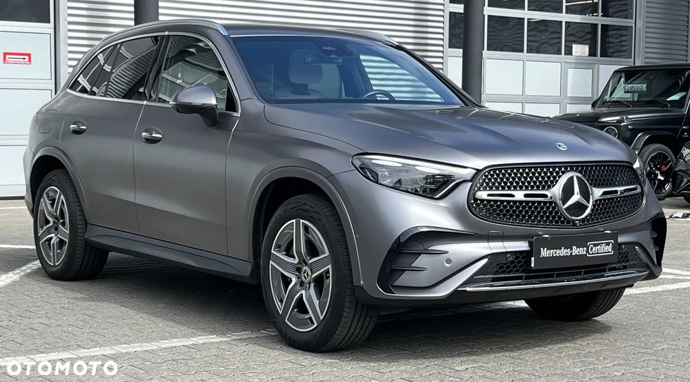 Mercedes-Benz GLC 300 de 4-Matic AMG Line - 4