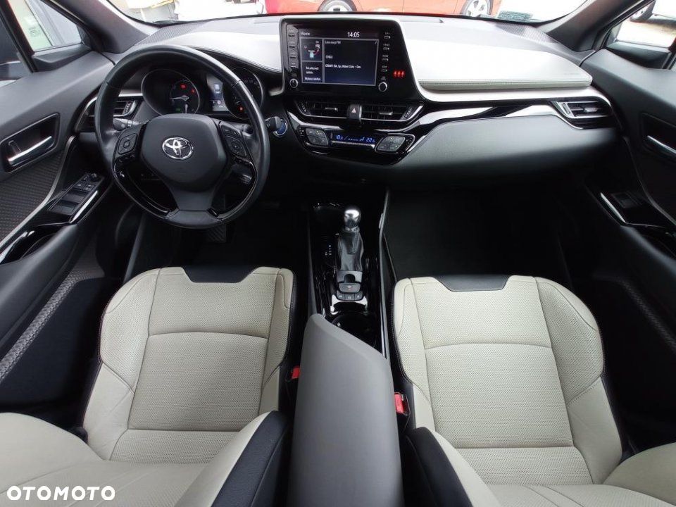 Toyota C-HR - 16