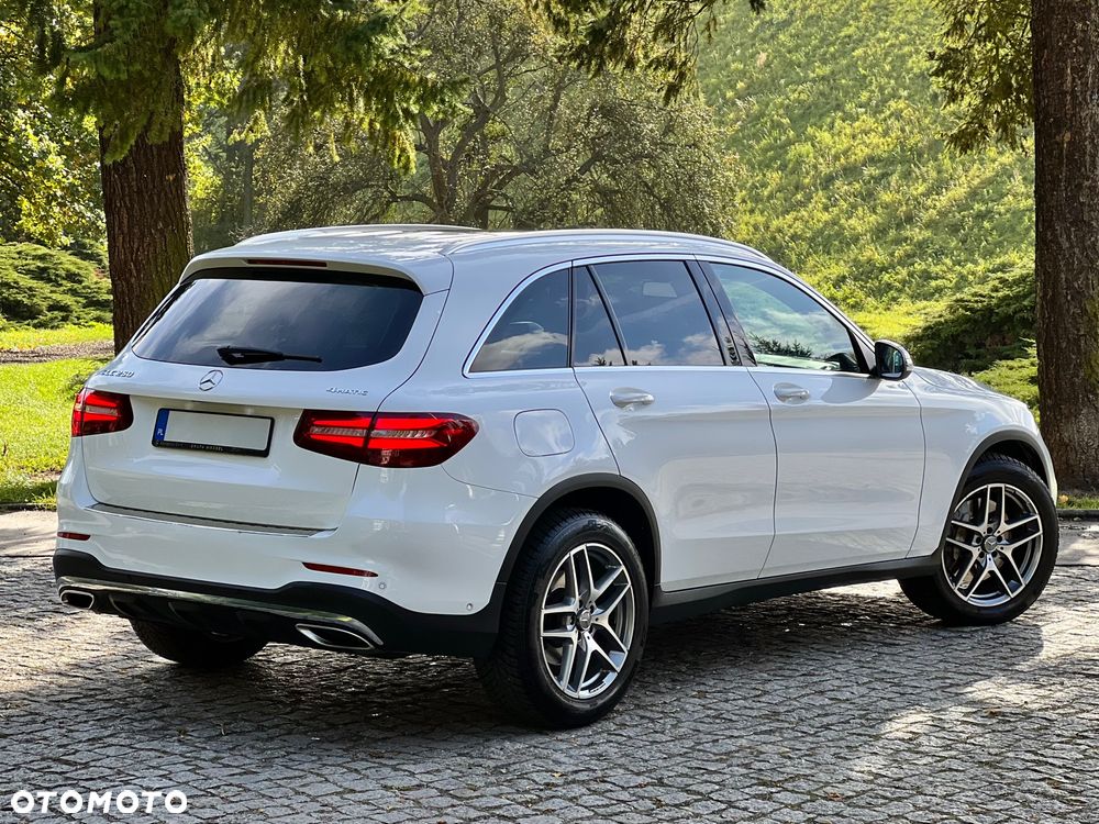 Mercedes-Benz GLC 250 4-Matic - 4