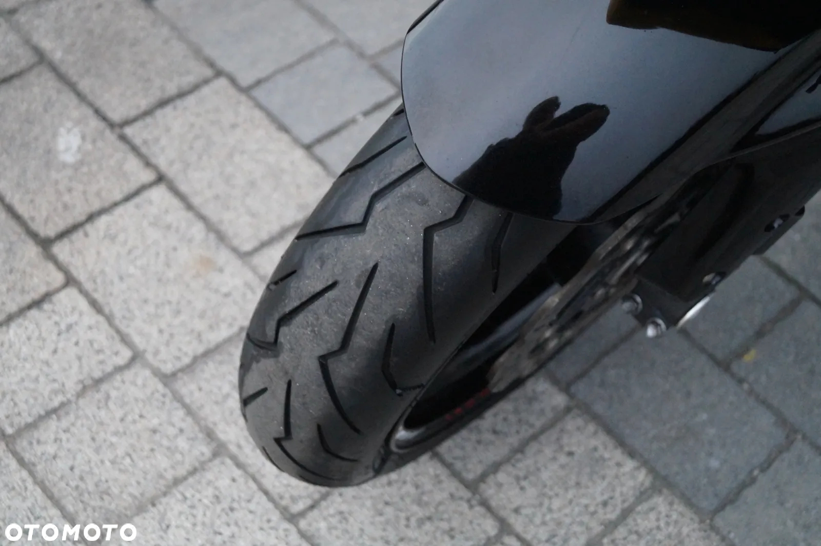 Suzuki GSX-R - 15
