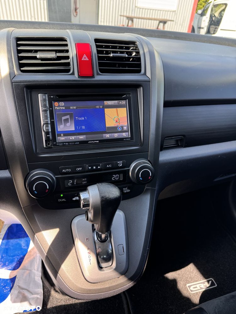 Honda CR-V 2.2i DTEC 4WD Automatik Lifestyle - 28