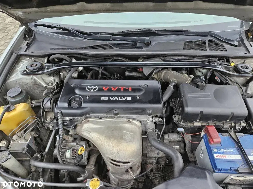 Toyota Camry 2.4 VVT-i - 10