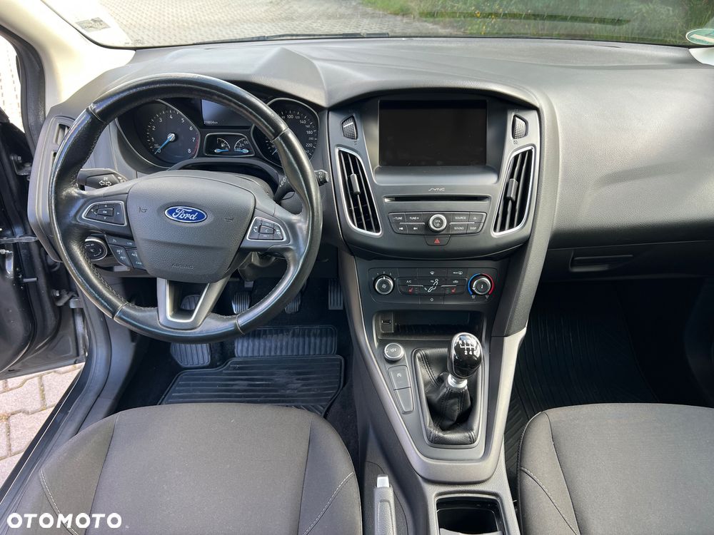 Ford Focus 1.0 EcoBoost SYNC Edition ASS - 16