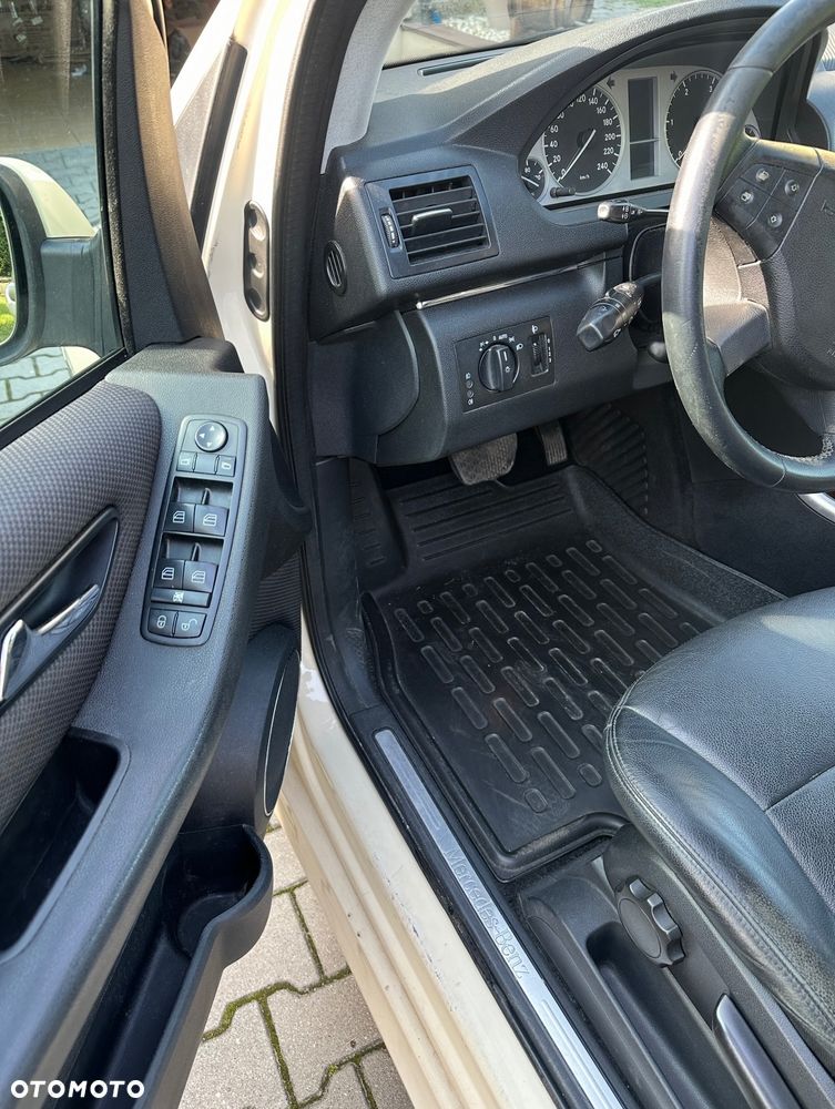 Mercedes-Benz Klasa B 180 CDI Autotronic Special Edition - 10