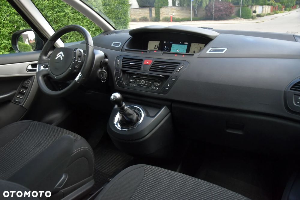 Citroën C4 Picasso - 25