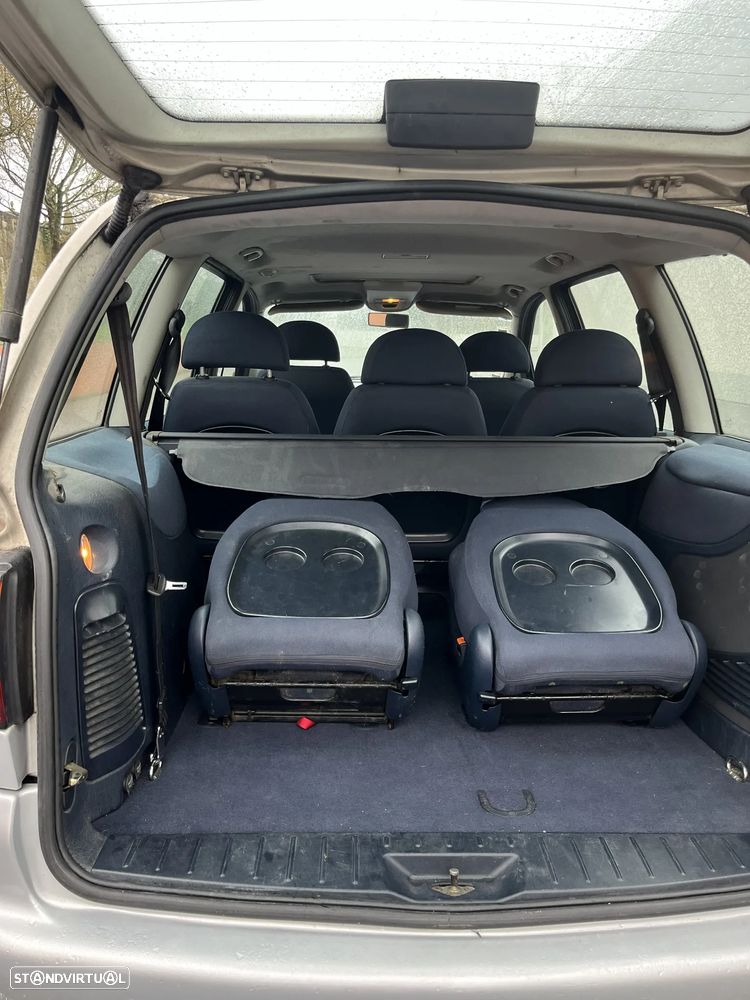 VW Sharan 1.9 TDi Confortline 7L - 5