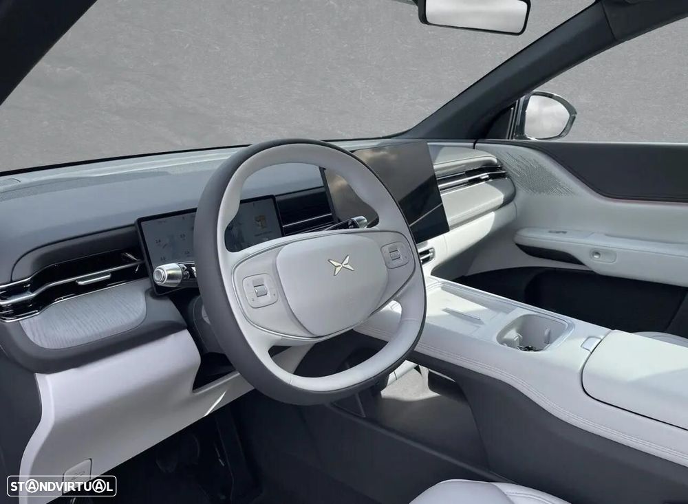 Xpeng G6 80.8 kWh Long Range - 17