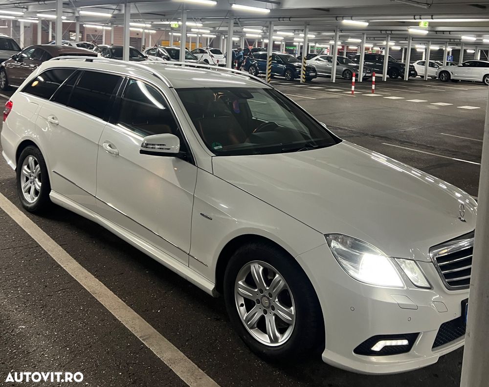 Mercedes-Benz E 350 T CDI DPF BlueEFFICIENCY 7G-TRONIC Avantgarde - 26