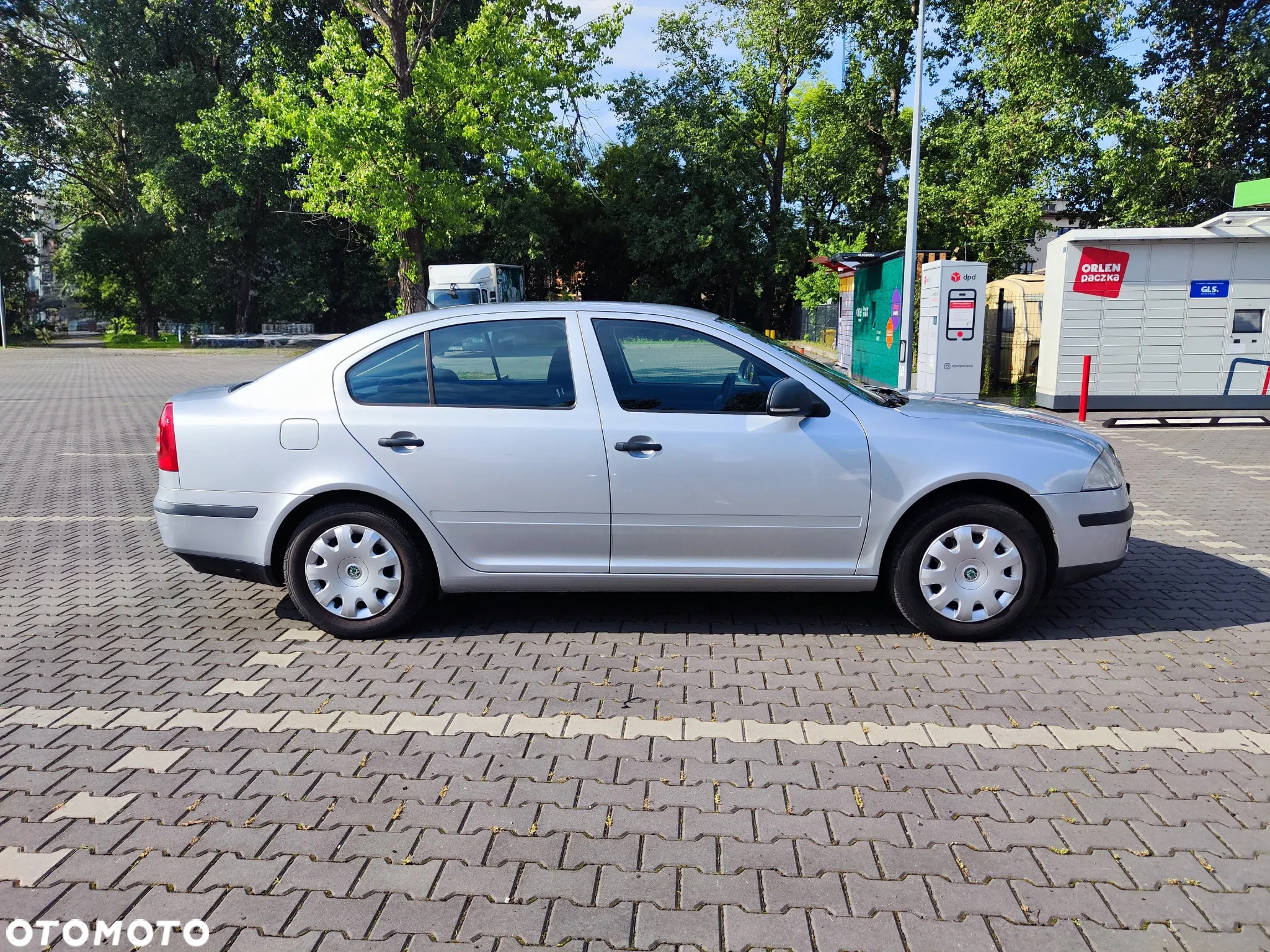 Skoda Octavia 1.6 Tour - 2
