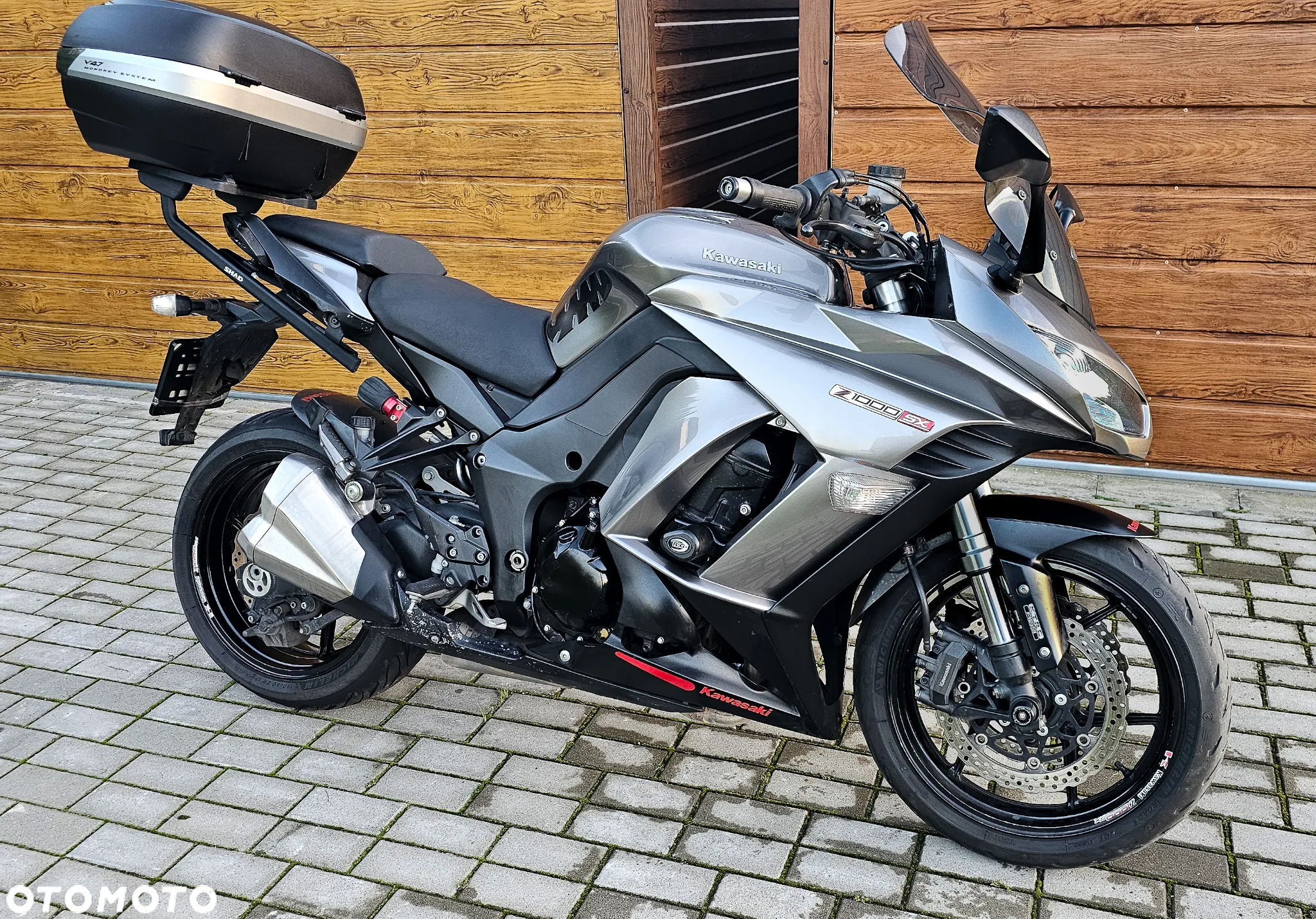 Kawasaki Ninja 1000 SX - 5