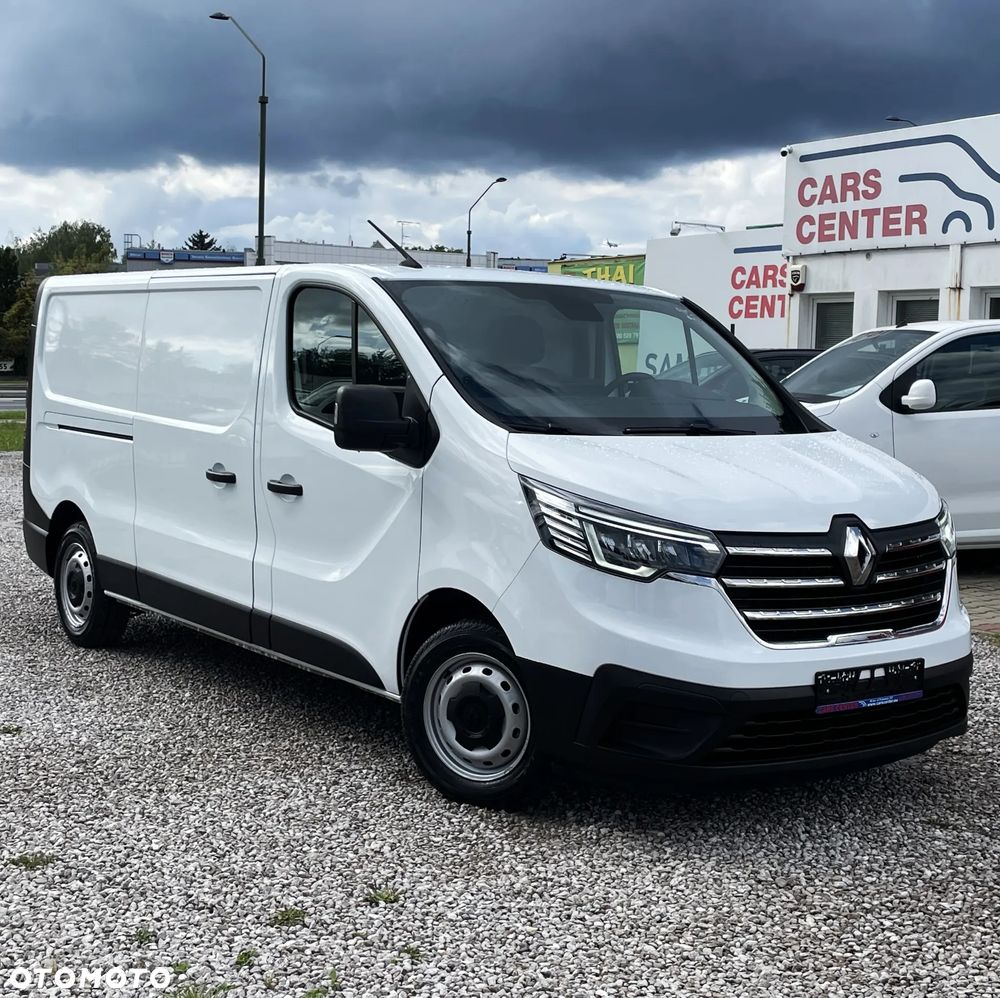 Renault Trafic - 12