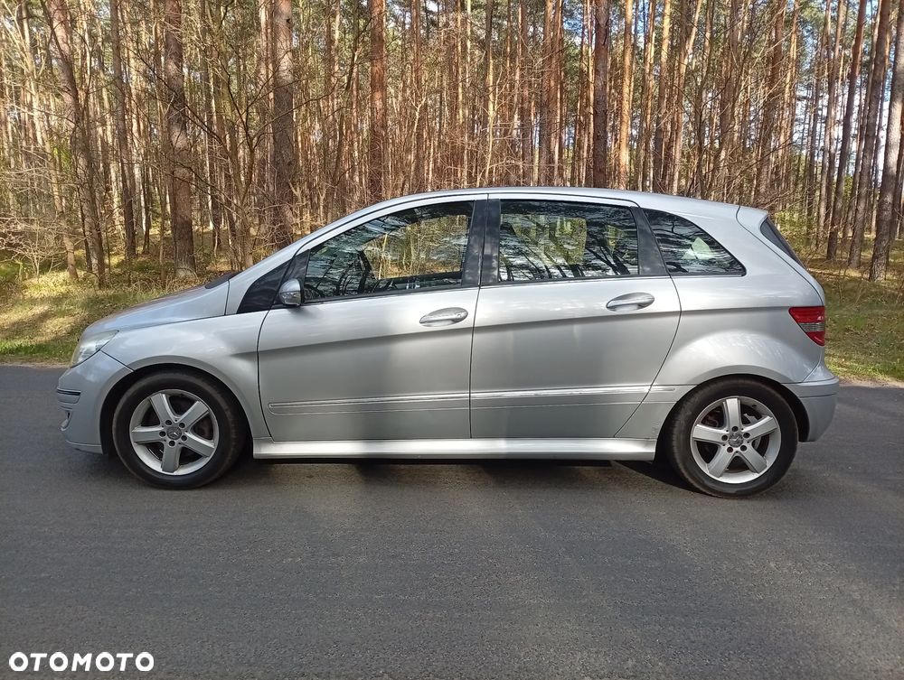 Mercedes-Benz Klasa B 200 CDI Autotronic - 2