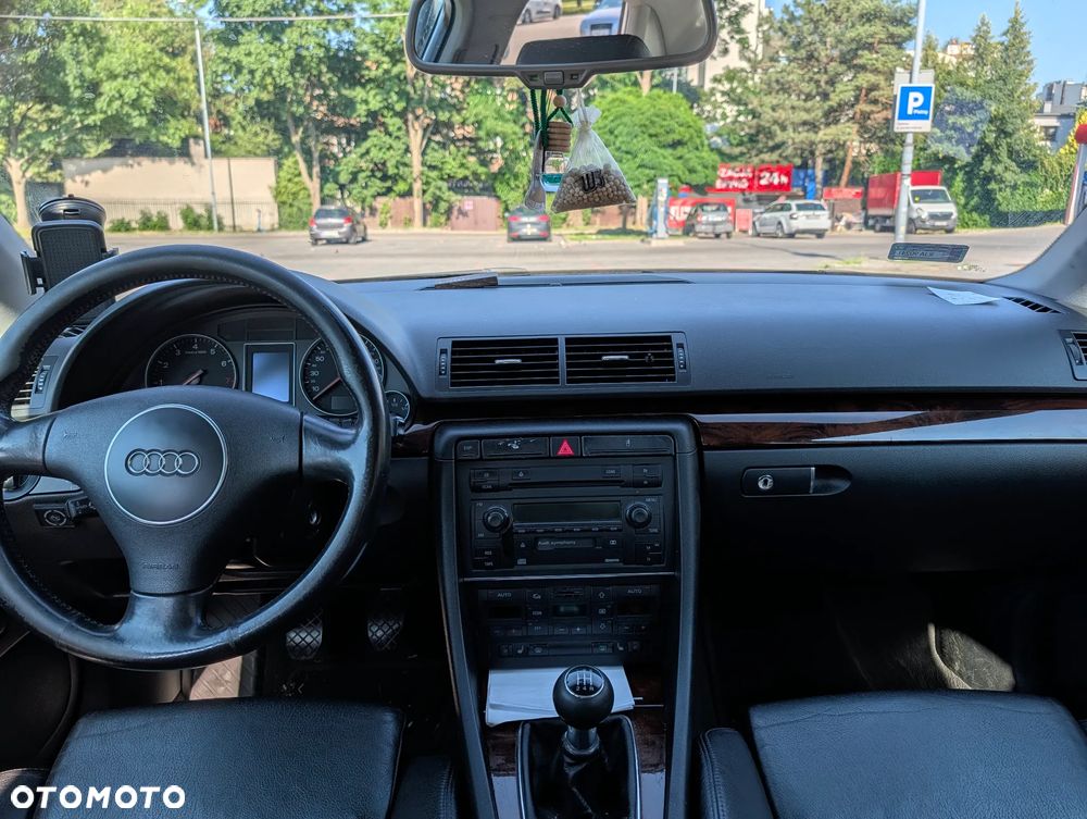 Audi A4 Limousine 1.8 T - 2