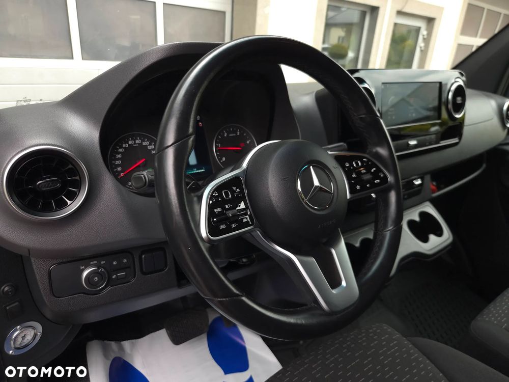 Mercedes-Benz Sprinter 319 Auto Laweta - 24
