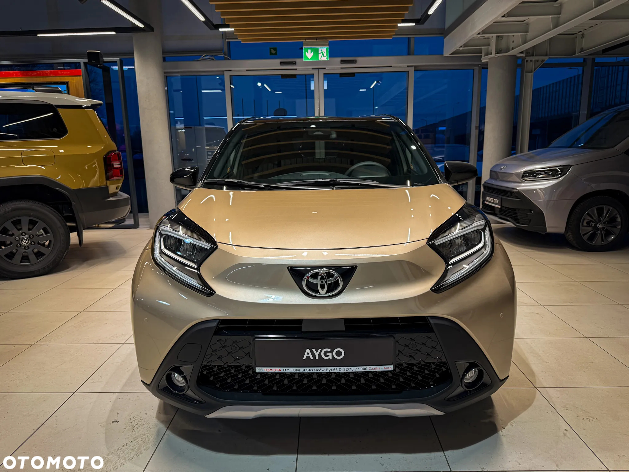 Toyota Aygo X 1.0 VVT-i Executive - 3