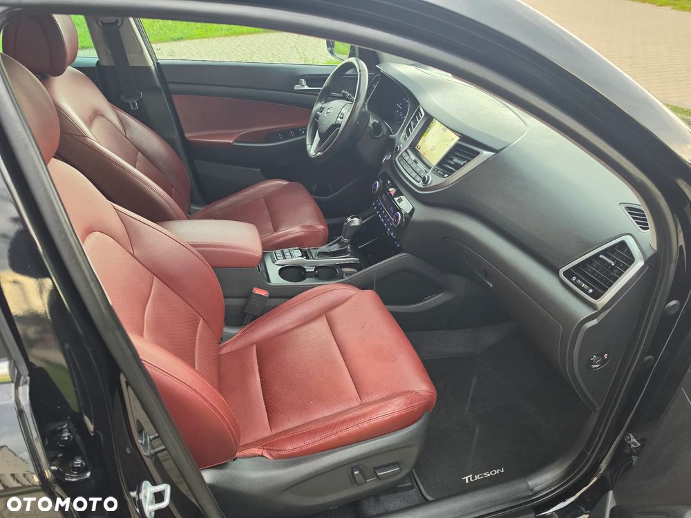 Hyundai Tucson blue 1.7 CRDi 2WD DCT Premium - 22
