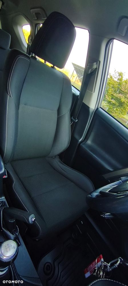 Toyota RAV4 2.0 D-4D Premium 4x2 - 8