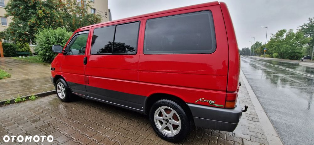 Volkswagen Multivan - 5