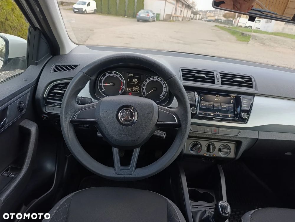 Skoda Fabia 1.0 Ambition - 24