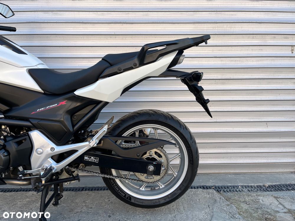 Honda NC - 37