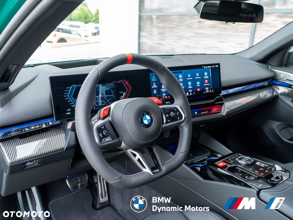 BMW M5 xDrive - 20