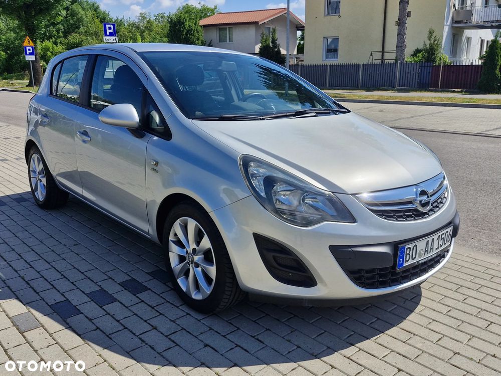 Opel Corsa 1.4 16V Active - 2
