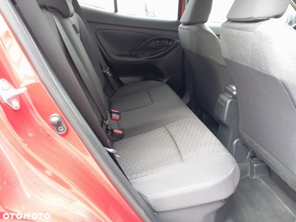 Toyota Yaris Cross Hybrid 1.5 Style AWD - 8