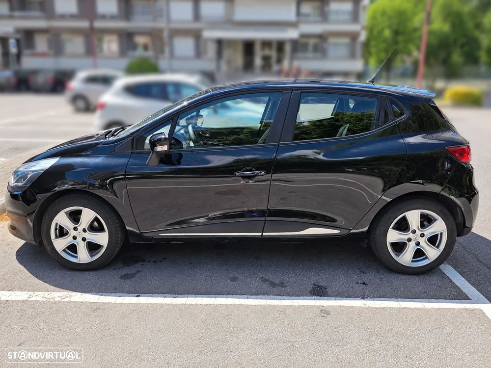 Renault Clio 1.5 dCi Dynamique S - 4