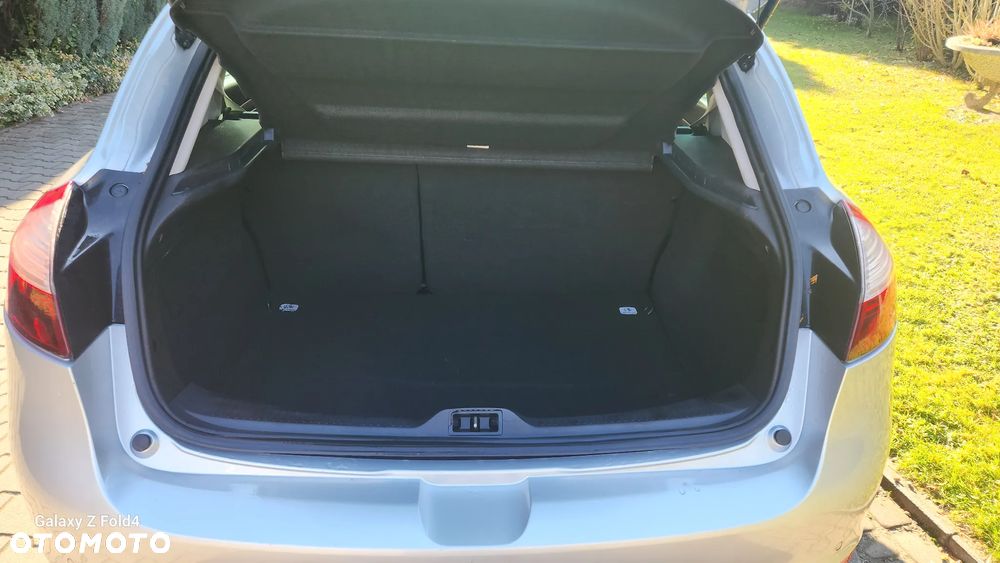 Renault Megane ENERGY TCe 130 BOSE EDITION - 10