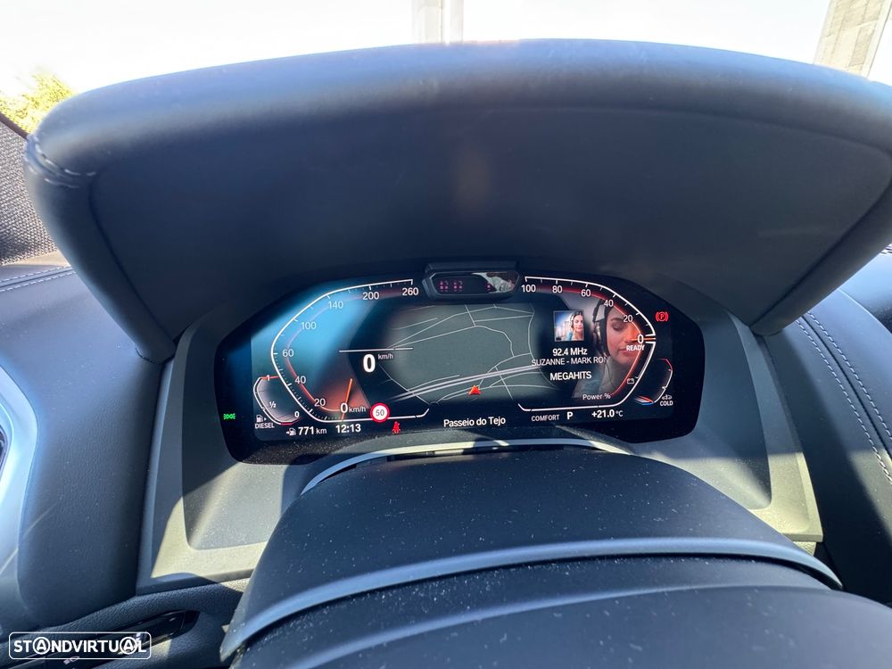 BMW 840 Gran Coupé d xDrive Pack M - 29