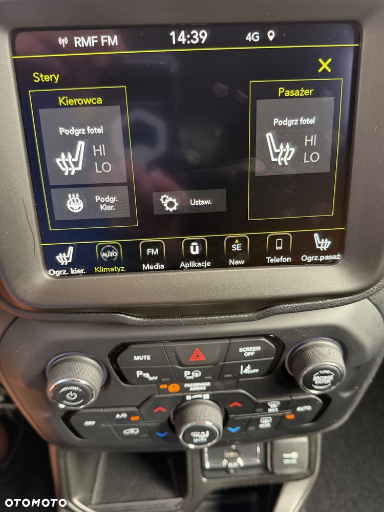 Jeep Renegade - 29