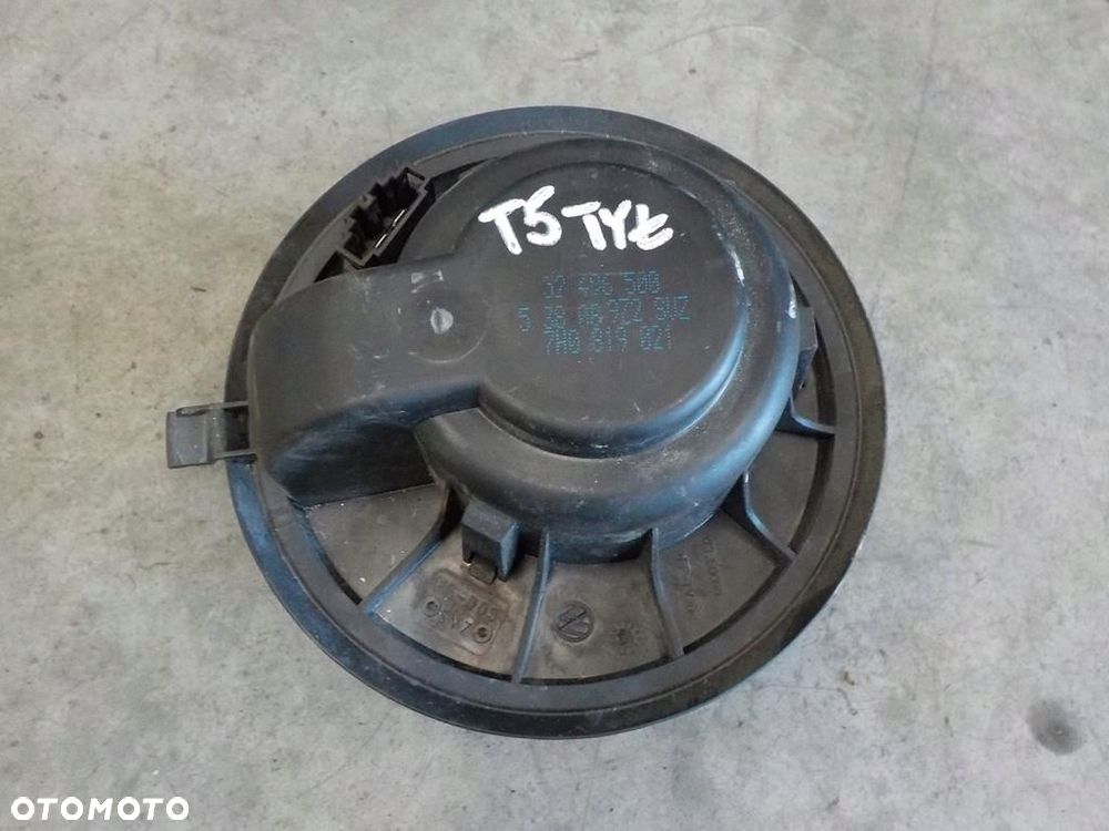 VW T5 WENTYLATOR WIATRAK NAGRZEWNICY TYŁ TYLNY - 3